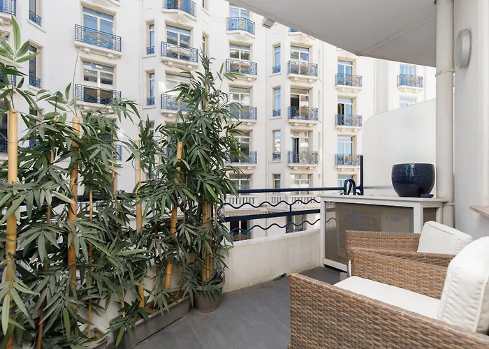 Le Grain D'or Yourhosthelper