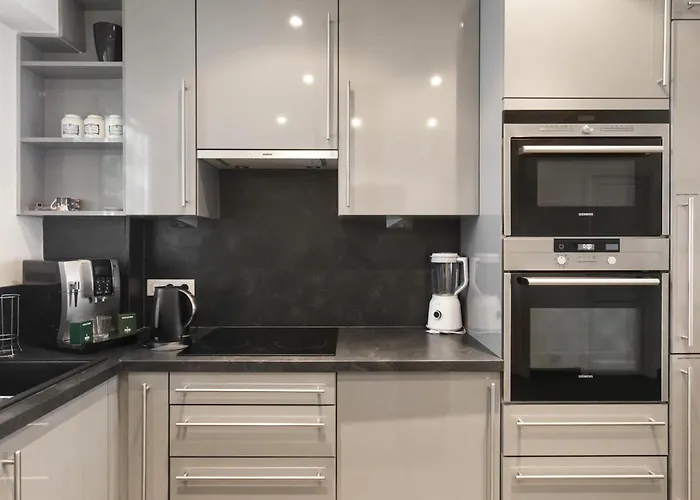 Le Grain D'or Yourhosthelper *